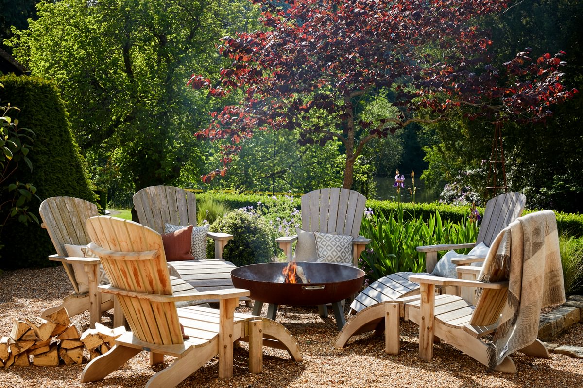 Sims Hilditch Interior Design Surrey Lake House Outside Garden Furniture