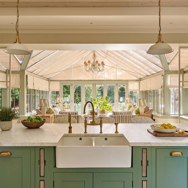 SIMSHILDITCH MIKEGARLICK 17OCT2024 66831