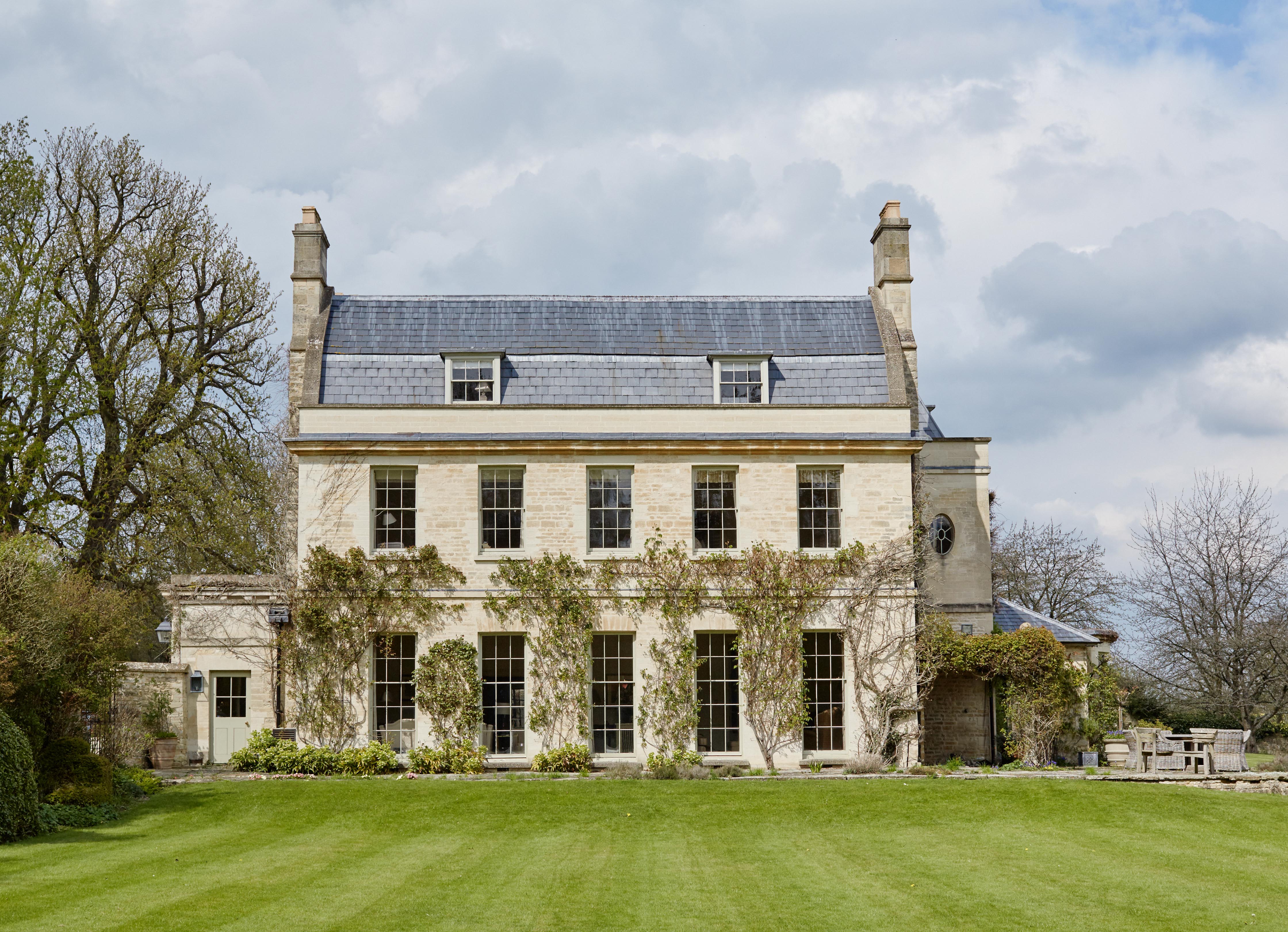 How To Design A Home With Georgian Architecture (2) (1)