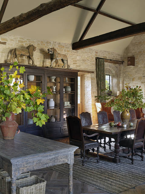 Sims Hilditch The Party Barn (12)