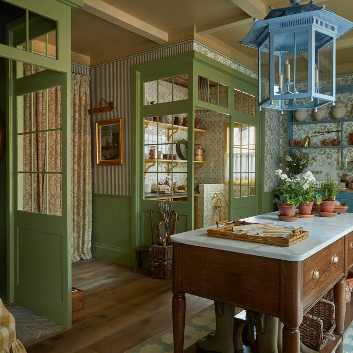 Wowhouse 2025 Sims Hilditch Courtyard Room By Emma Sims Hilditch Photo James Mcdonald1059 WEB