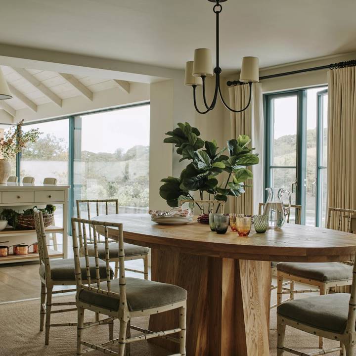 Cornish Family Home Large