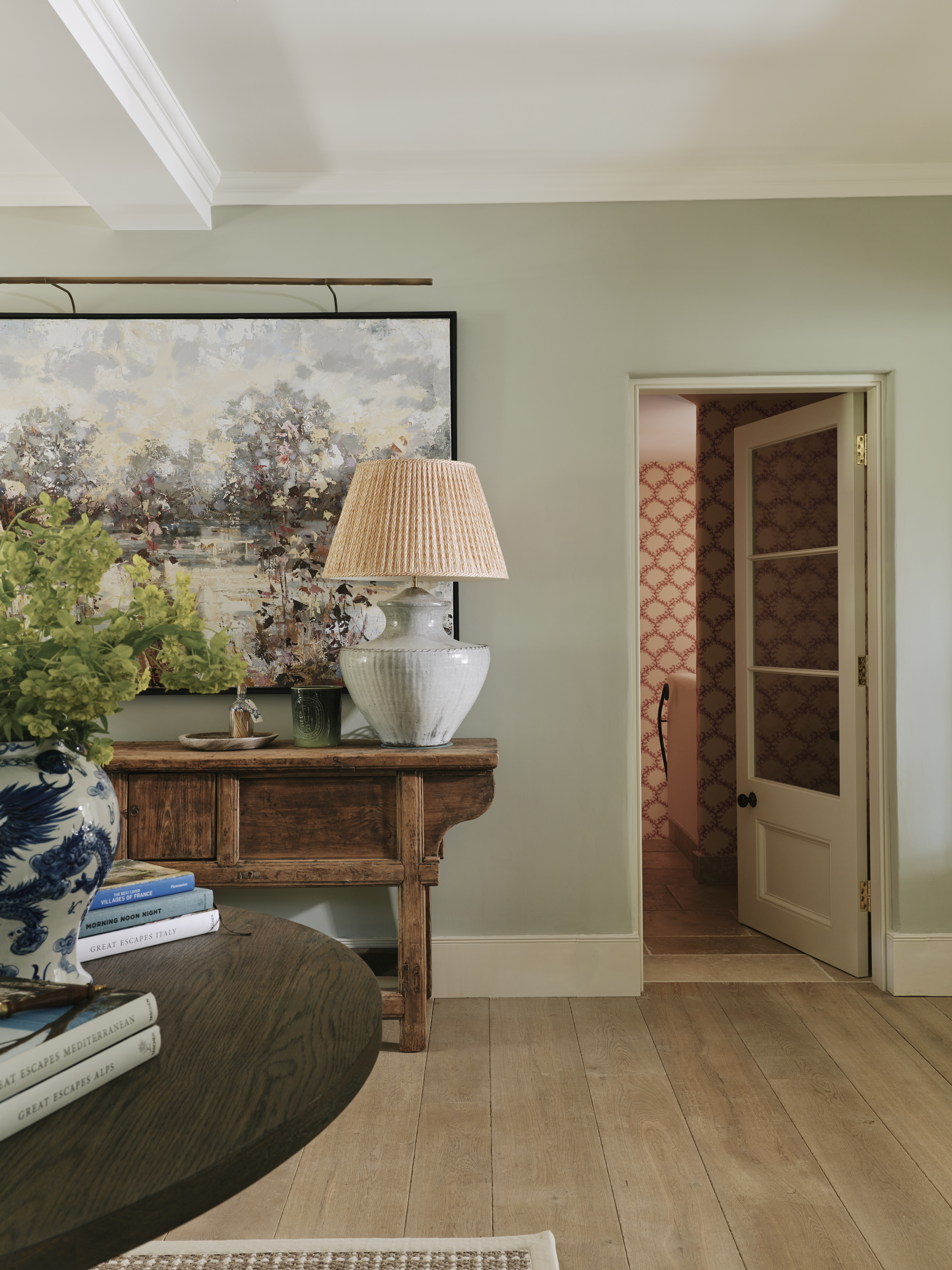 Sims Hilditch Cherington Hill Shot 06 166 RT