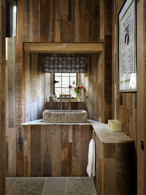 Sims Hilditch The Party Barn (2)