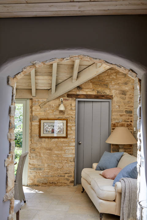 Sims Hilditch Wiltshire Barn Conversion (12) (1)