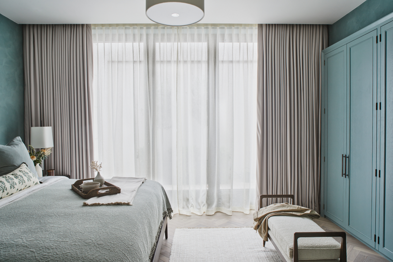 Sims Hilditch Interior Design Chelsea Barracks Residence Bedroom Cabinetry